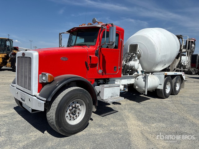 2014 Peterbilt 365 8x4 Mixer Truck