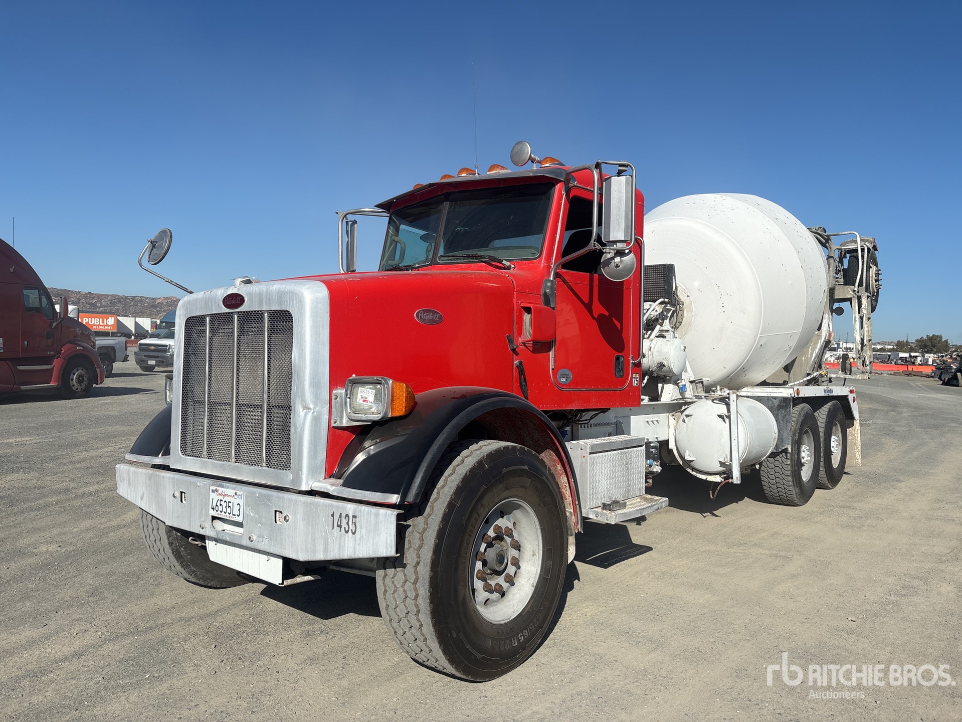 2014 Peterbilt 365 8x4 Mixer Truck