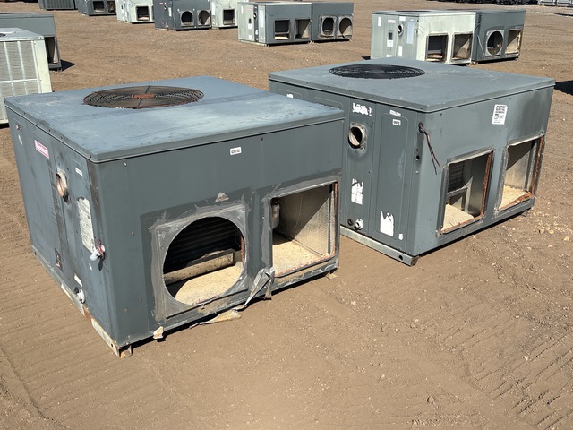 (2) Goodman Outdoor HVAC Units (2) Goodman Outdoor HVAC Units