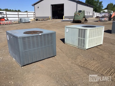 (2) Goodman Outdoor HVAC Units