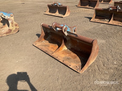Strickland 1800 mm Cleanup Excavator Bucket