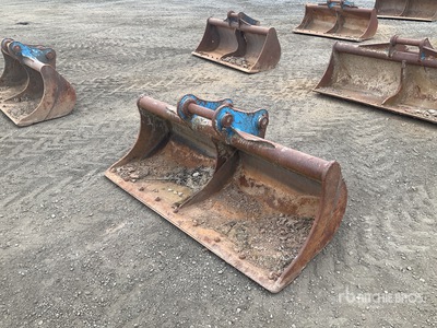 Strickland 1800 mm Cleanup Excavator Bucket