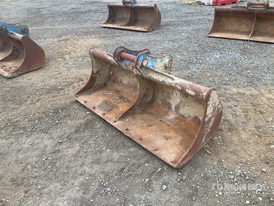 Strickland 1800 mm Cleanup Excavator Bucket