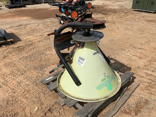 Land Pride FSP 500 3-Point/Mounted Dry Fertilizer Spreader