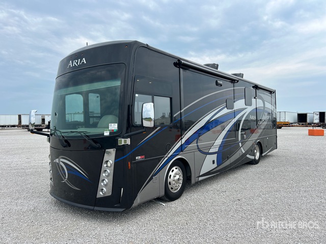 2017 Thor Aria 3601 Motor Home