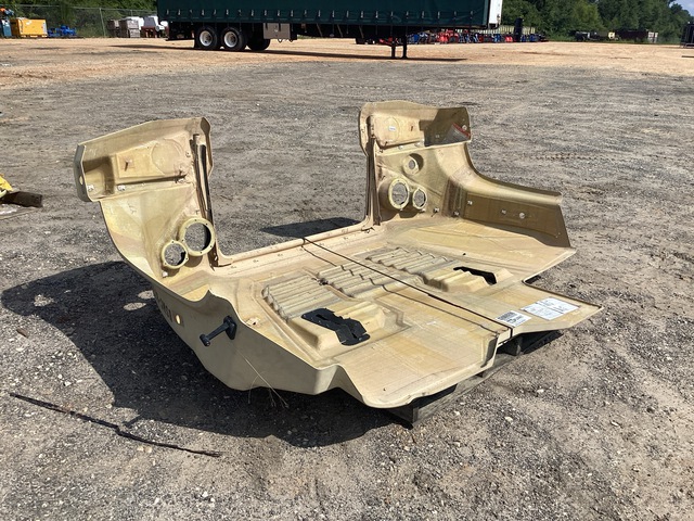 Oshkosh 12610562 Engine Compartment Hood