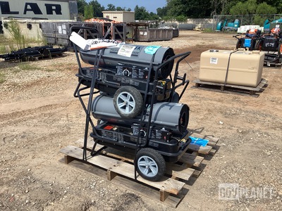 (3) Dyna-Glo Delux Forced Air Heaters