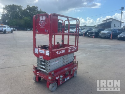 2018 MEC 1330SE Electric Scissor Lift