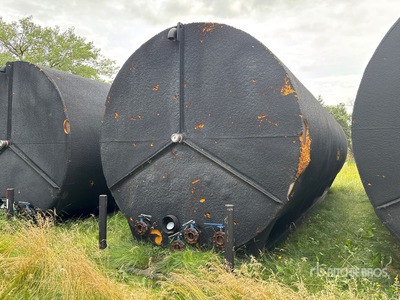 11100 L 12 ft x 35 ft Insulated Water Tank