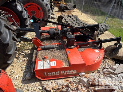 Land Pride RCR2596 96 in 3-Point Hitch Broyeur a Lame