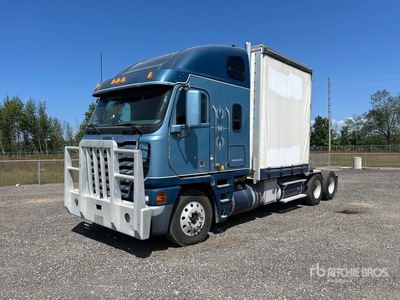 2014 Freightliner Argosy 6x4 كابوفر بسقف مزدوج مع مكيف نوم