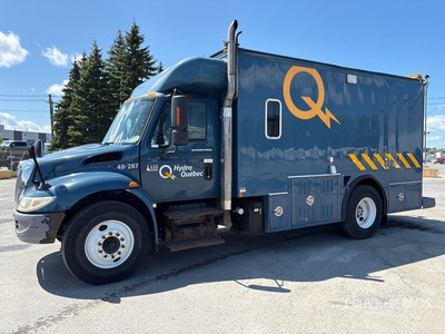 2006 International 4400 4x2 Service Truck