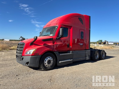 2021 Freightliner Cascadia 126 6x4 T/A Sleeper Truck Tractor