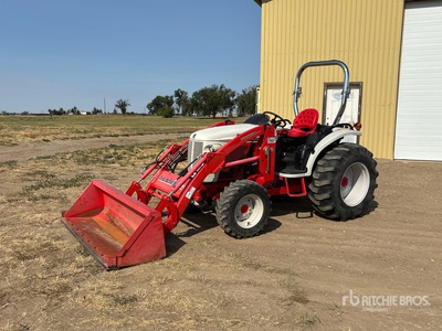 2009 New Holland Boomer 8N 4WD Tractor