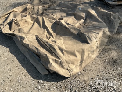 12340761-2 Vehicular Fitted Cover