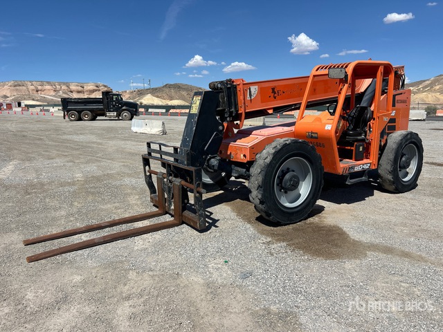 2018 SkyTrak 8042 Telehandler