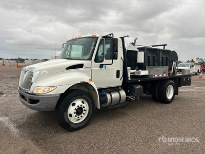Vactor on 2018 International DuraStar 4300 4x2 Camion excavateur par aspiration