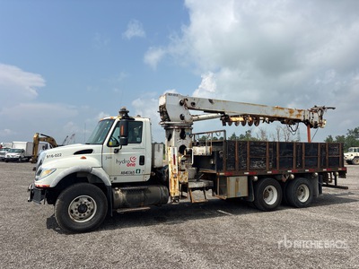 Terex Telelect Commander 6054 on 2006 International 7600 6x4 Digger Derrick Truck