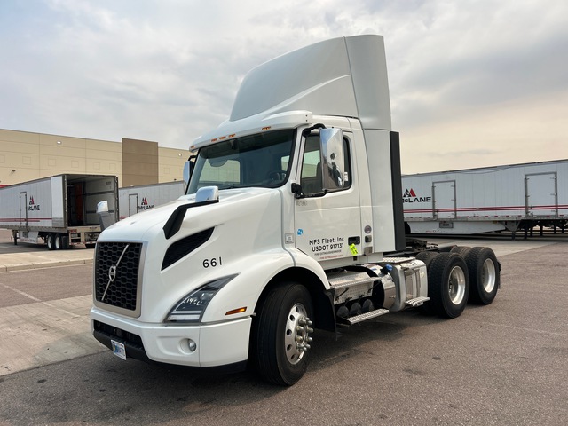 2020 Volvo VNR64T 6x4 T/A Day Cab Truck Tractor