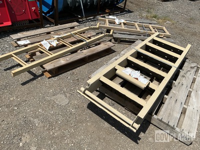 (3) Vehicle Ladders