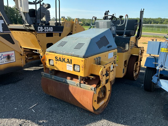 Sakai SW330-1 Double Drum Roller (Inoperable)