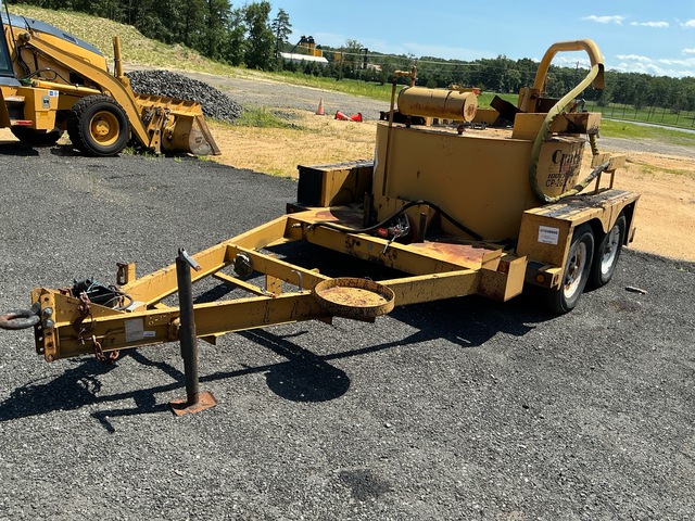 2012 Sealmaster Crack Pro Melter Applicator