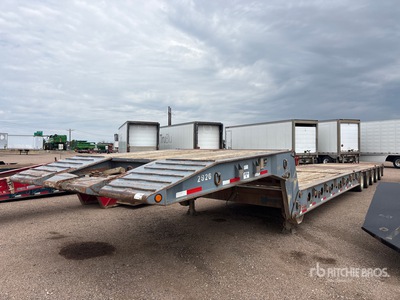 2015 C-All MFG 570FF 137500 lb 5 axles Low Loader