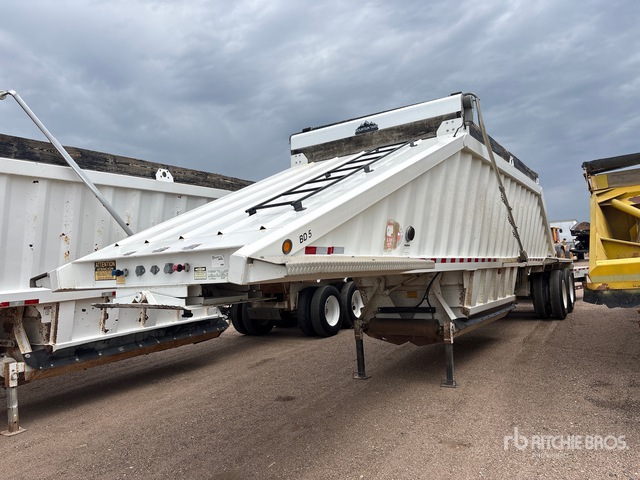 2020 Construction Trailer Specialists BDT-40 42 ft T/A Belly Dump Trailer