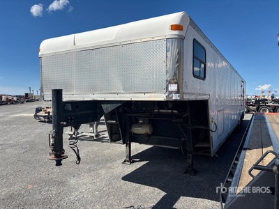 1996 Pace American 45 ft Tri/A Semi-remorque fourgon