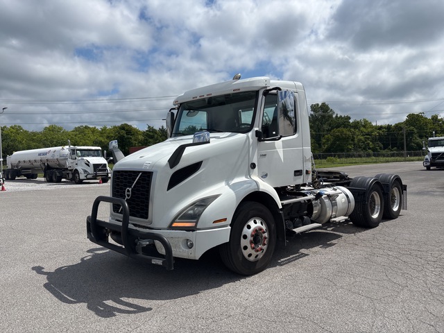 2019 Volvo VNR64T300 6x4 T/A Day Cab Truck Tractor