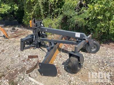 2023 Landhonor GM-12-96W 96 in Skid Steer Grader