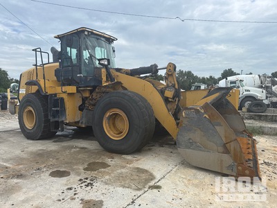 2015 Cat 966M Chargeuse sur roues