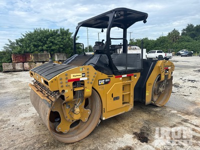 2021 Cat CB13 Compacteur double bille