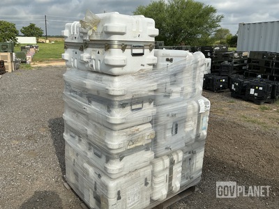 (19) Storage Cases