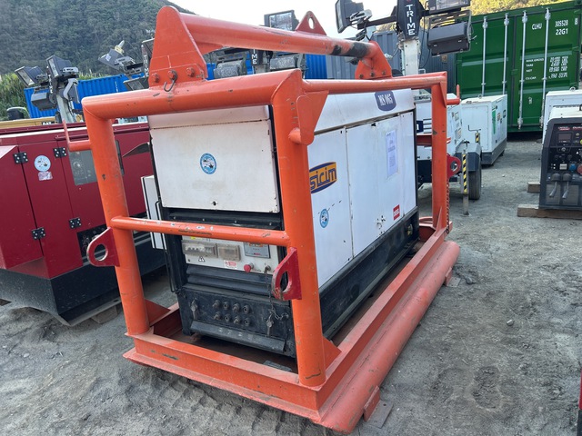 APW 2X400 b 400 A Skid-Mounted Engine Driven Welder