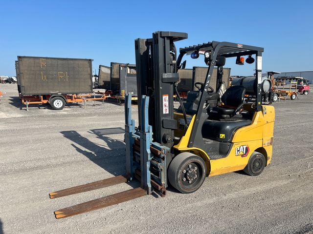 2021 Cat 2C6000 4700 lb Cushion Tire Forklift