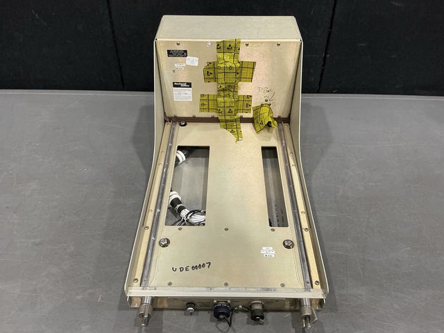 Rockwell Collins 822-2035-001 Electrical Mounting Base