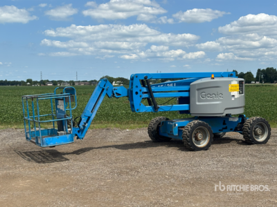 2013 Genie Z-45/25J 4WD Diesel Articulating Boom Lift