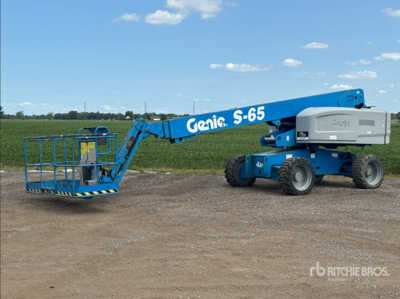 2014 Genie S-65 4WD Diesel Teleskoparbeitsbühne
