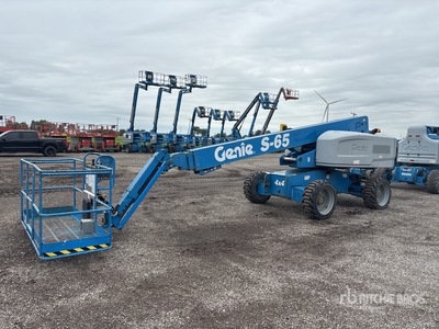 2014 Genie S-65 4WD Diesel رافعة تليسكوبية بذراع تطويل