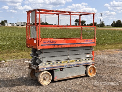 2008 Skyjack SJ III 3226 Electric Plateforme élévatrice à ciseaux