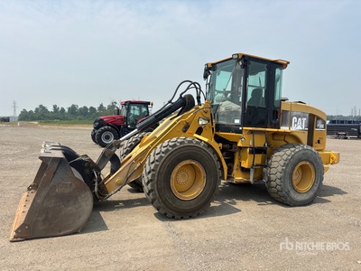 2007 Cat 930G جرافة