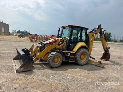 2019 Cat 420F2IT 4x4 Retroexcavadora