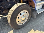 4 dessous de caisse - Camion with Pneu de gauche