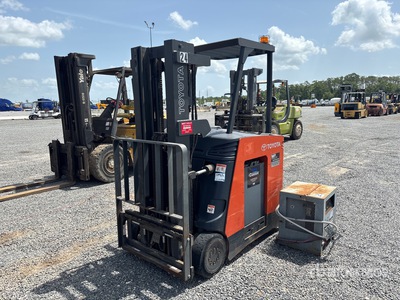 2008 Toyota 7BNCU15 3000 lb Electric Forklift