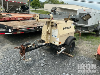 2013 Doosan LSCWKUB Light Tower