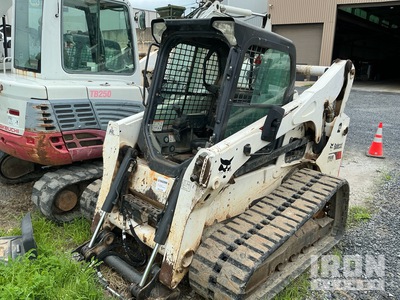 2020 Bobcat T740 を見 Compact Track Loader (Inoperable)