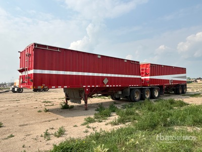 2000 Doepker Super B-Train Grain Trailer