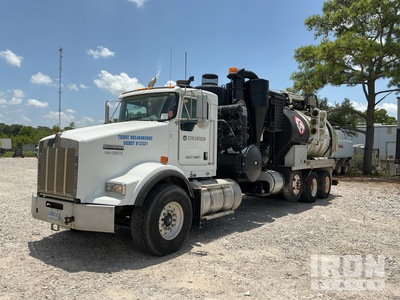 Rebel 21HXXPD on 2012 Kenworth T800 8x4 Vacuum Excavator Truck