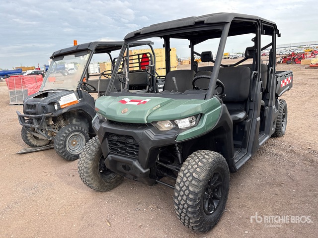 2023 Can-Am Defender 4x4 Utility Vehicle